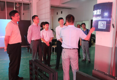 常州大學黨委浦玉忠、副校長芮國強，常州市政協副主席、三會會長顧森賢，常州市中小企業促進中心主任胥加祥等領導來我司參觀考察